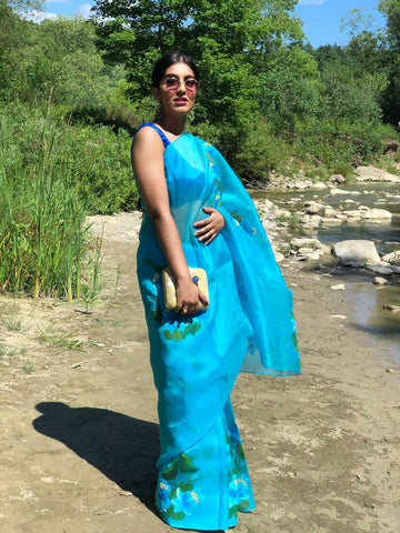 blue saree